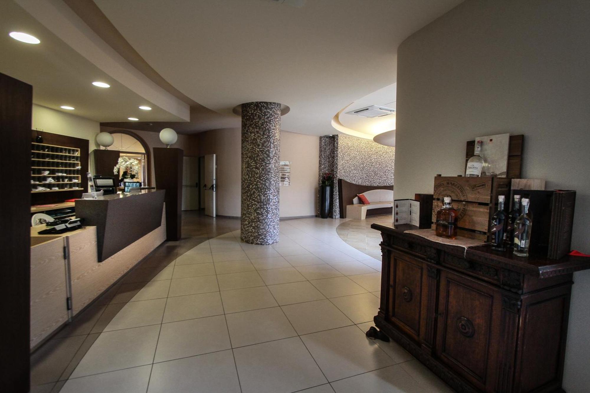 San Severino Park Hotel&SPA Sure Hotel Collection Mercato San Severino Esterno foto
